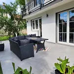 Apartmán El *