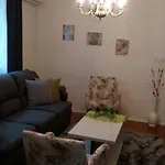 El 公寓