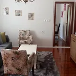 Apartmán El *