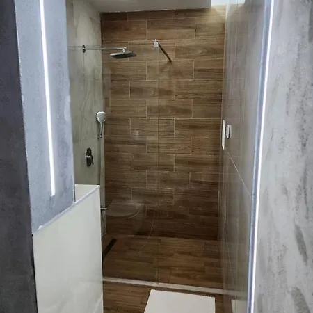 Apartment El