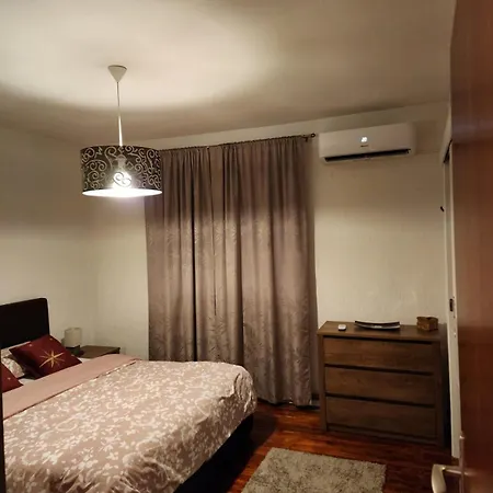 Apartment El *