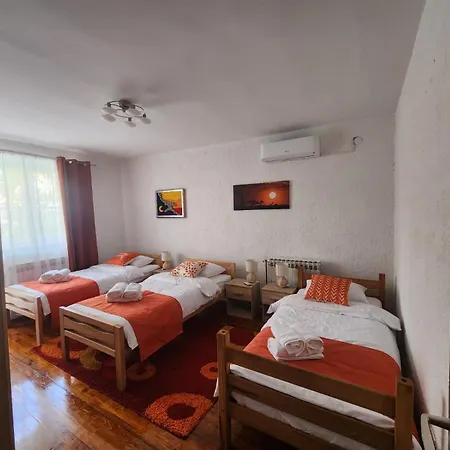El Apartment