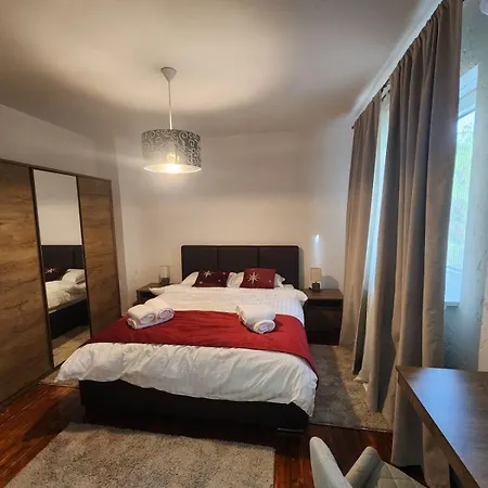 El Apartment *
